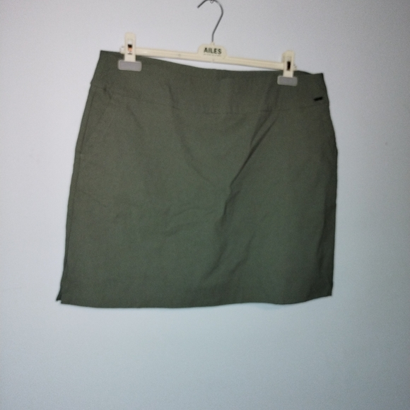 S.C& CO Women's short-Skort Size 16 - Picture 7 of 12
